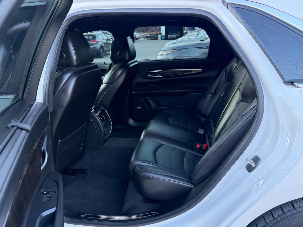 Cadillac CT6 3.6L Luxury AWD 2017