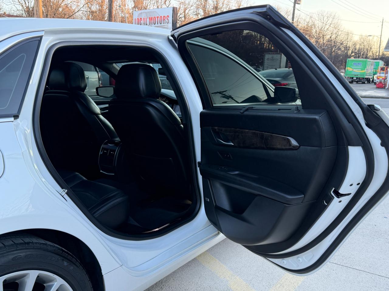 Cadillac CT6 3.6L Luxury AWD 2017