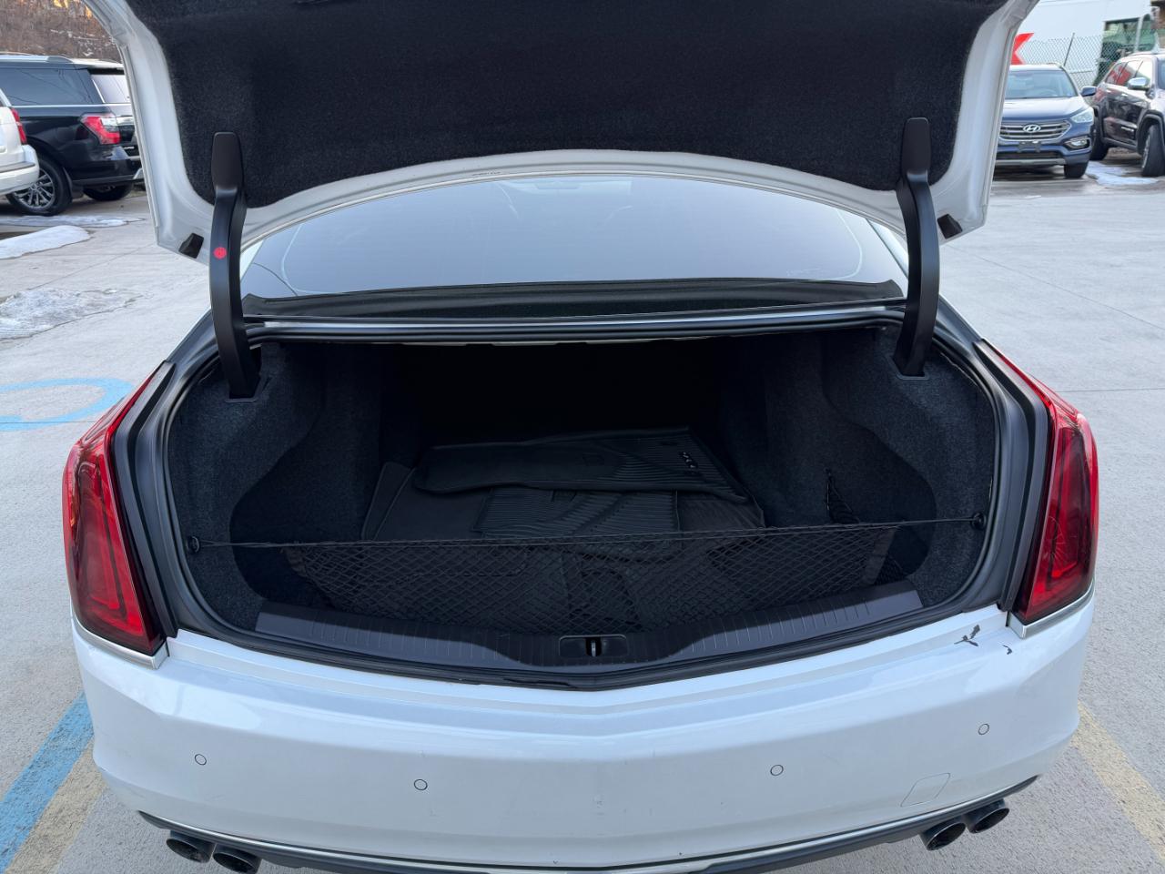 Cadillac CT6 3.6L Luxury AWD 2017