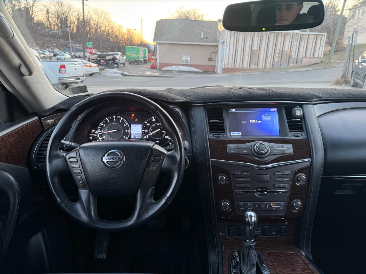 Nissan Armada Platinum 2WD 2017