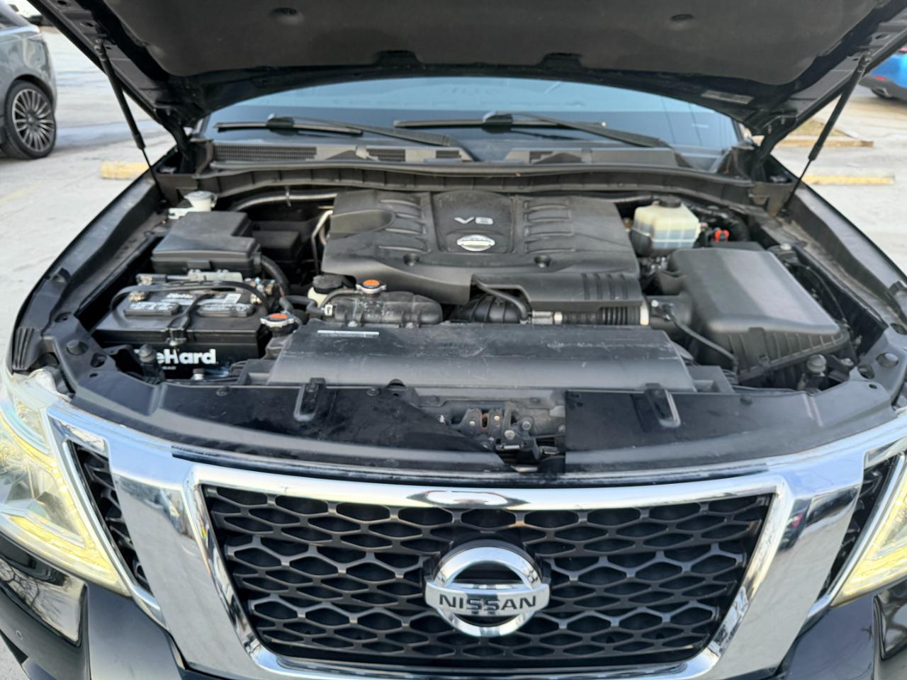 Nissan Armada Platinum 2WD 2017