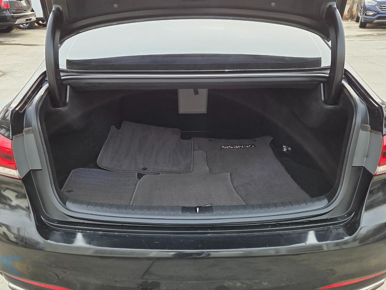 Hyundai Genesis 3.8L 2016