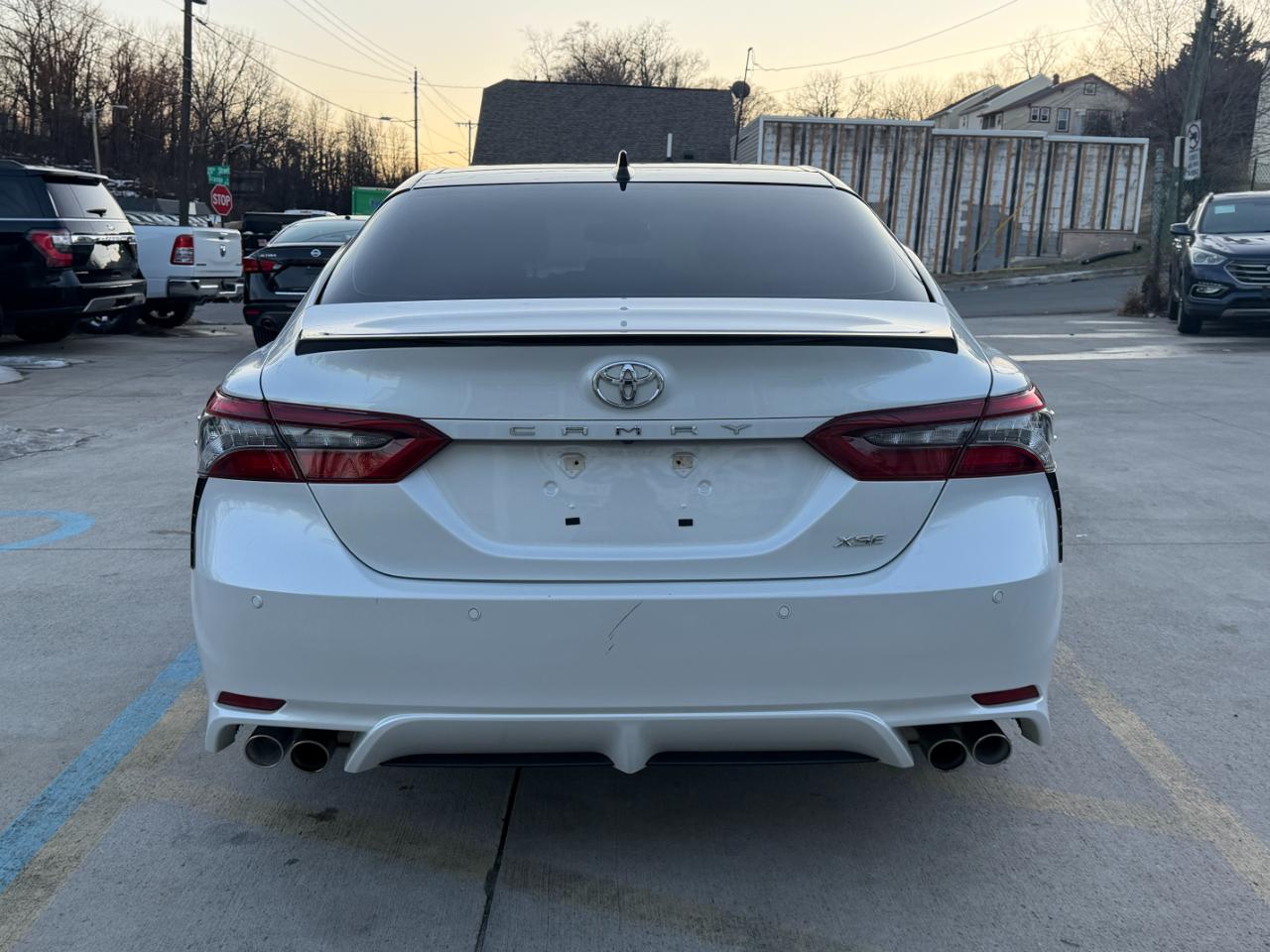 Toyota Camry XSE V6 2021