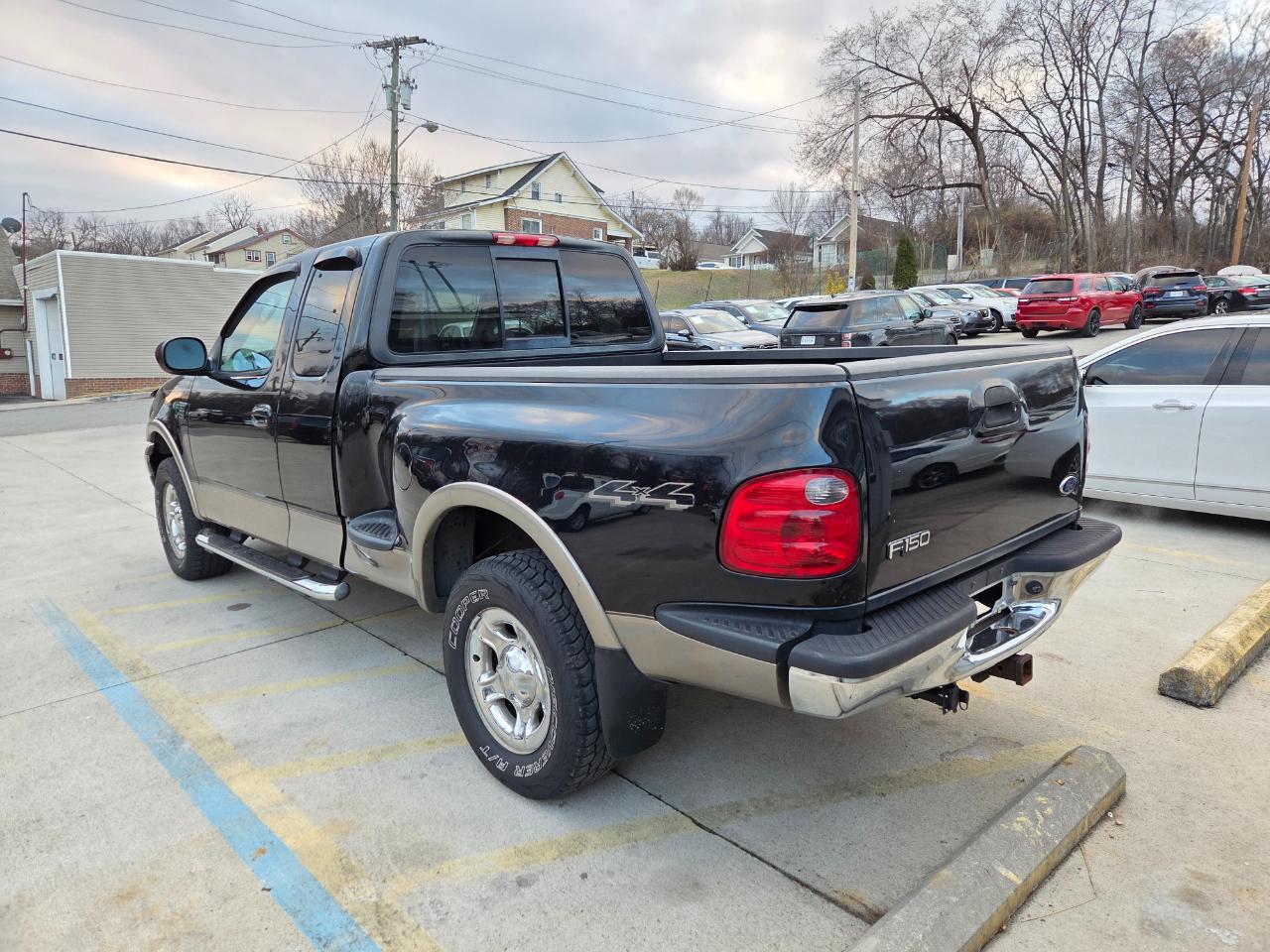 Ford F-150 XL SuperCab Flareside 4WD 2002