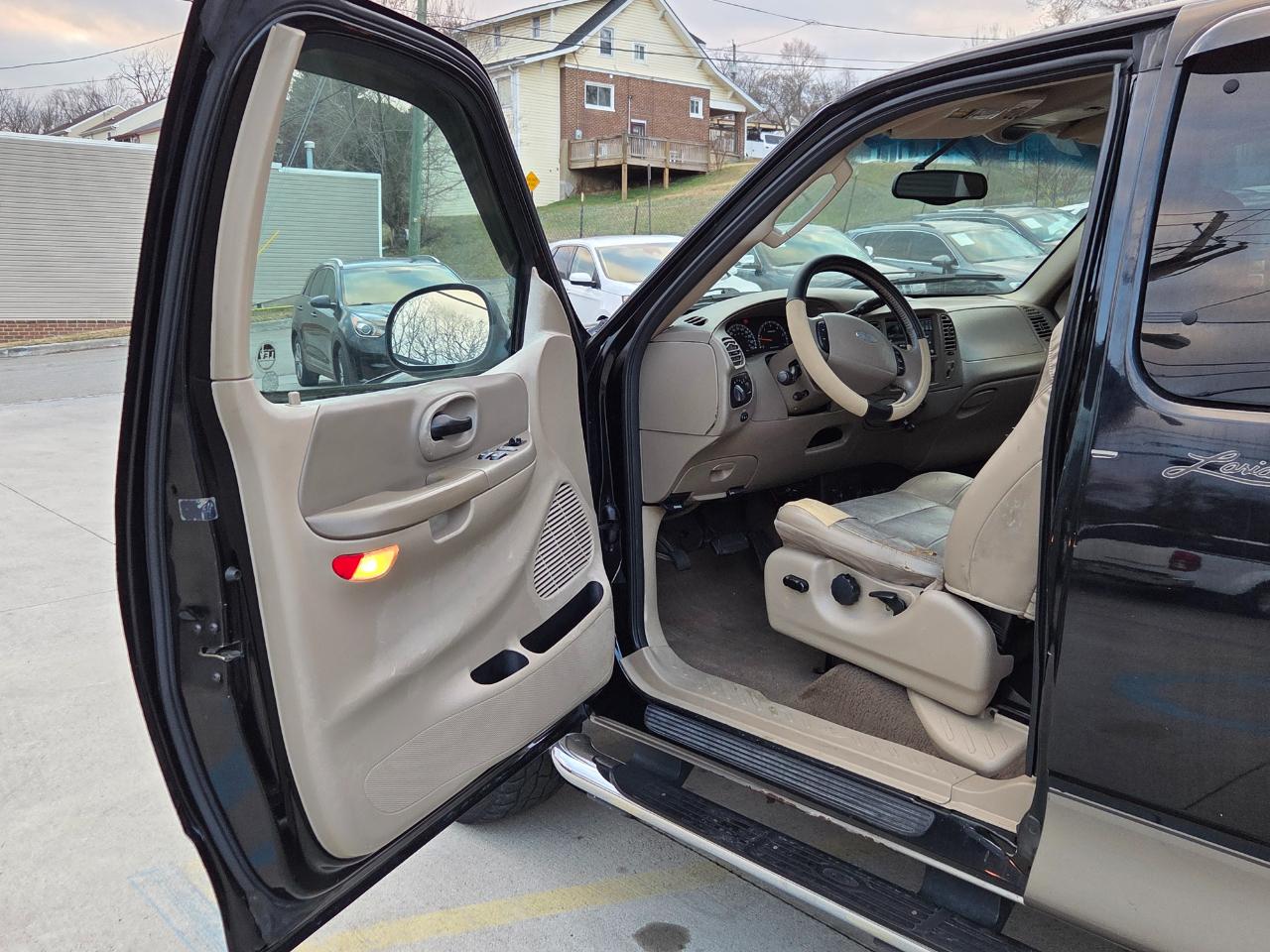 Ford F-150 XL SuperCab Flareside 4WD 2002