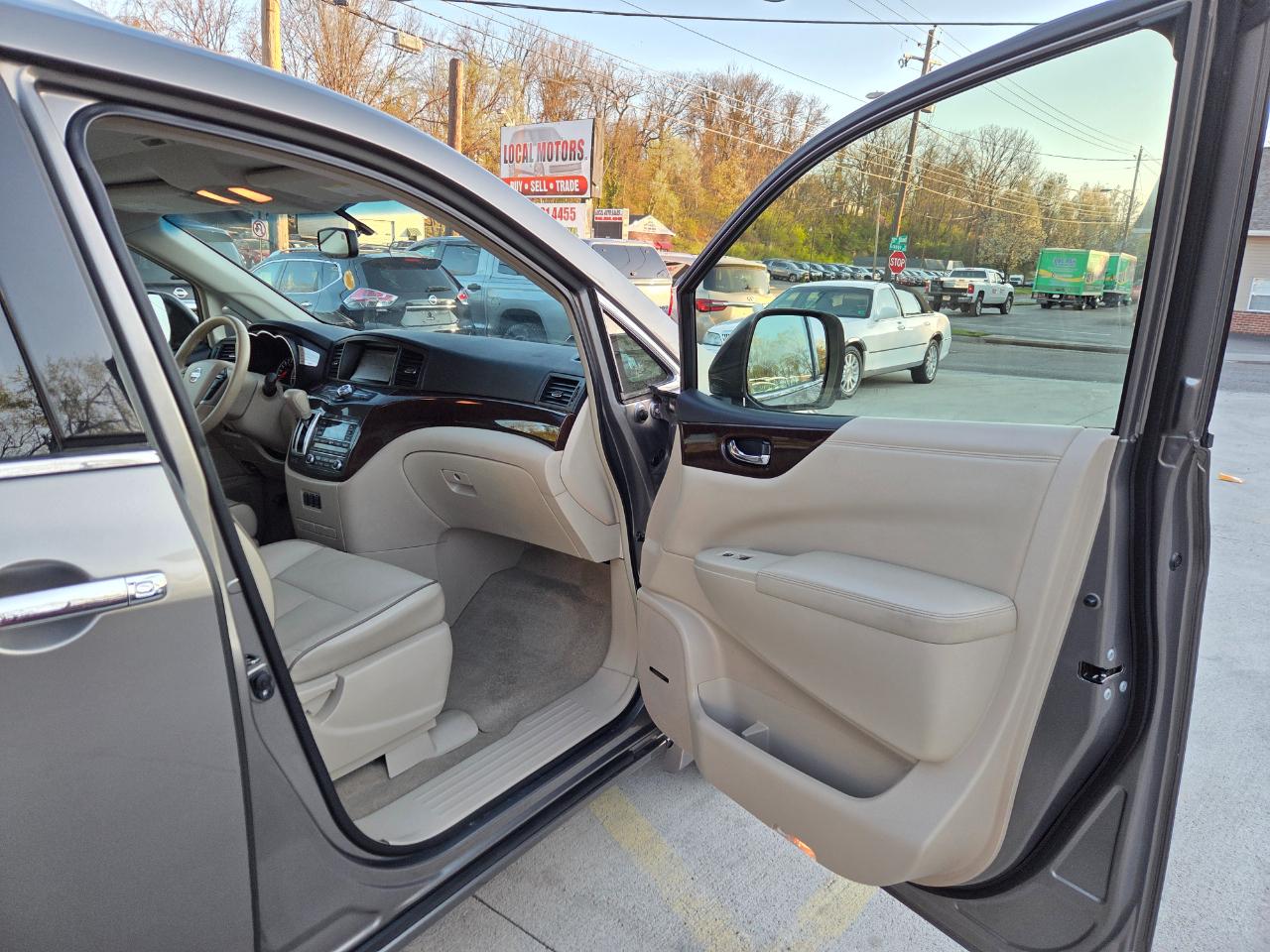 Nissan Quest SL 2015