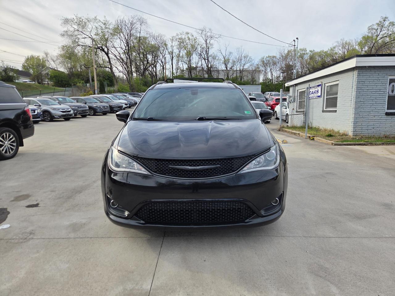 Chrysler Pacifica Touring-L 2018