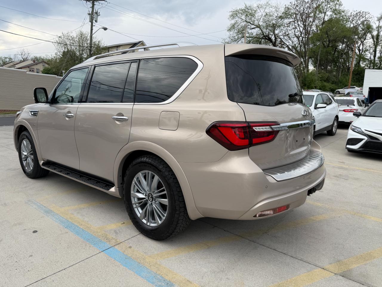 Infiniti QX80 4WD 2018