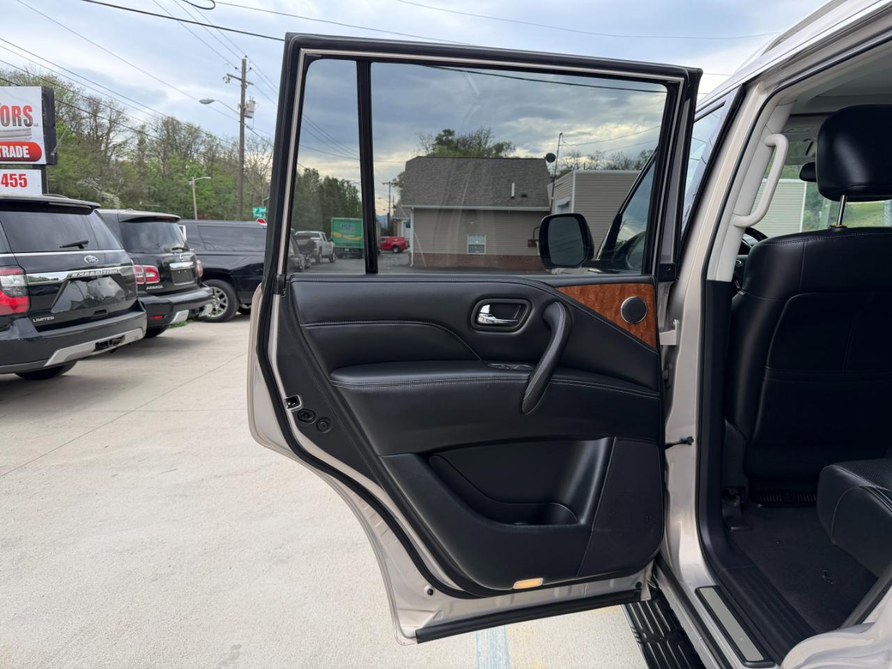 Infiniti QX80 4WD 2018