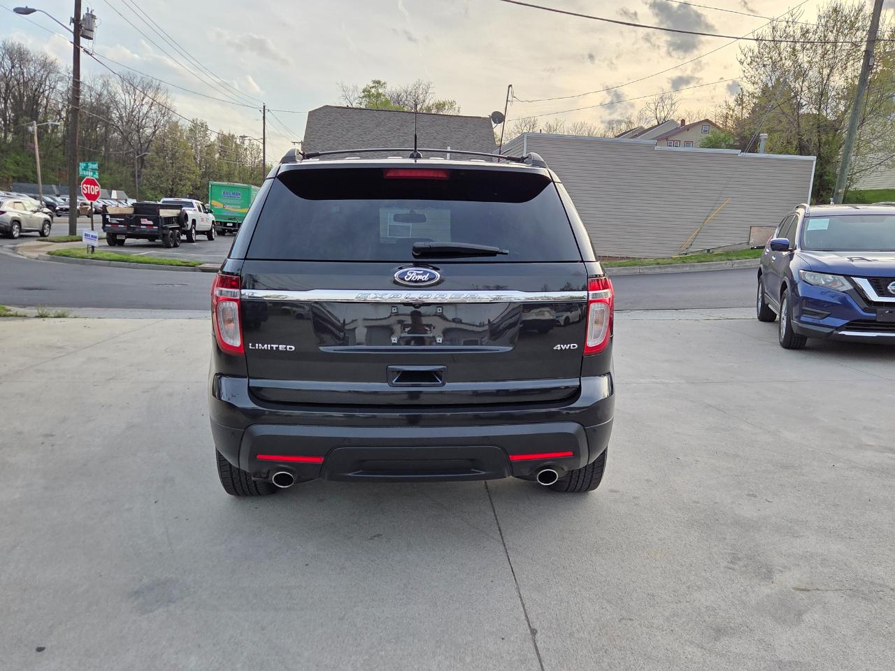 Ford Explorer Limited 4WD 2014