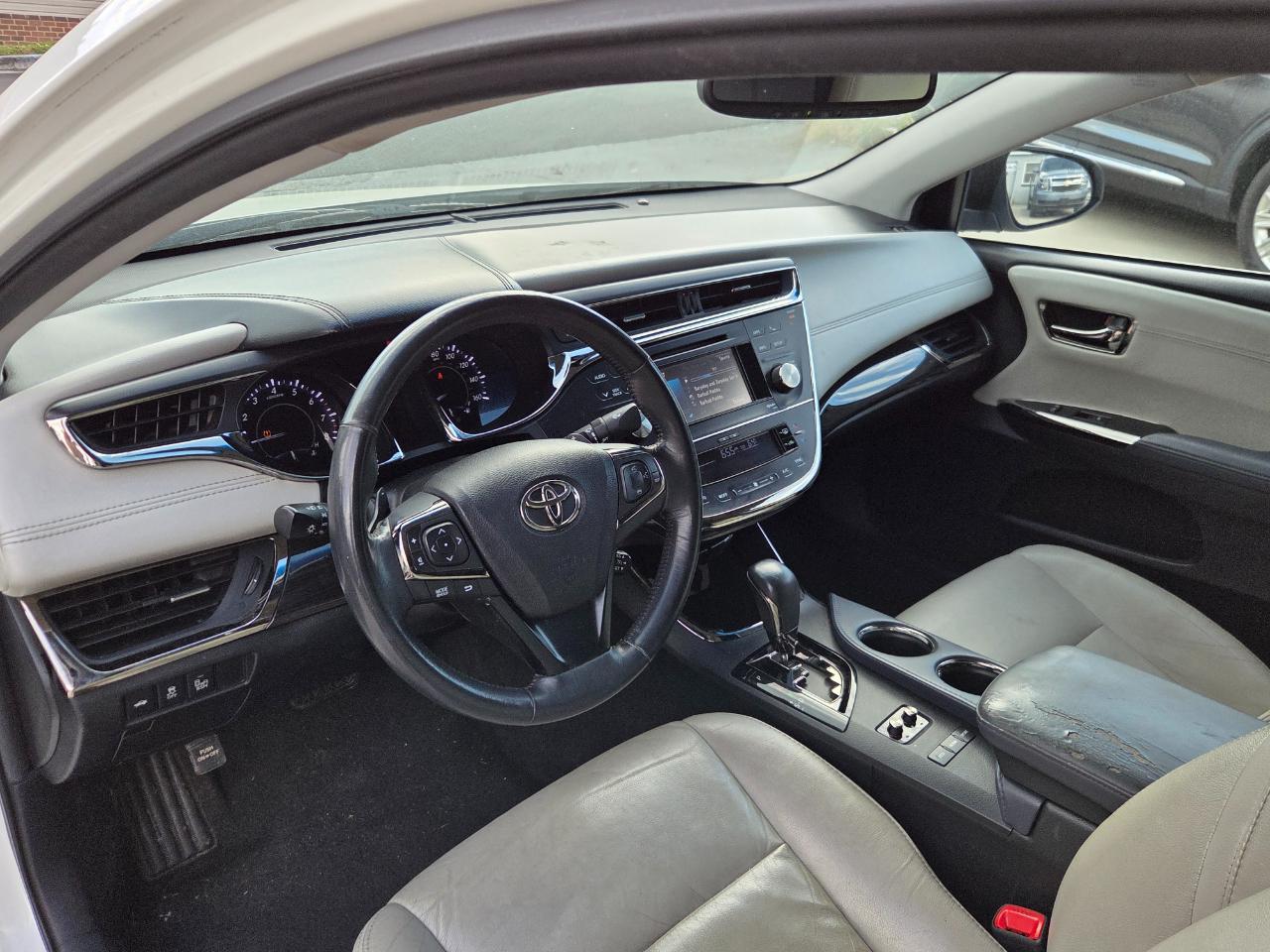Toyota Avalon XLE Premium 2014
