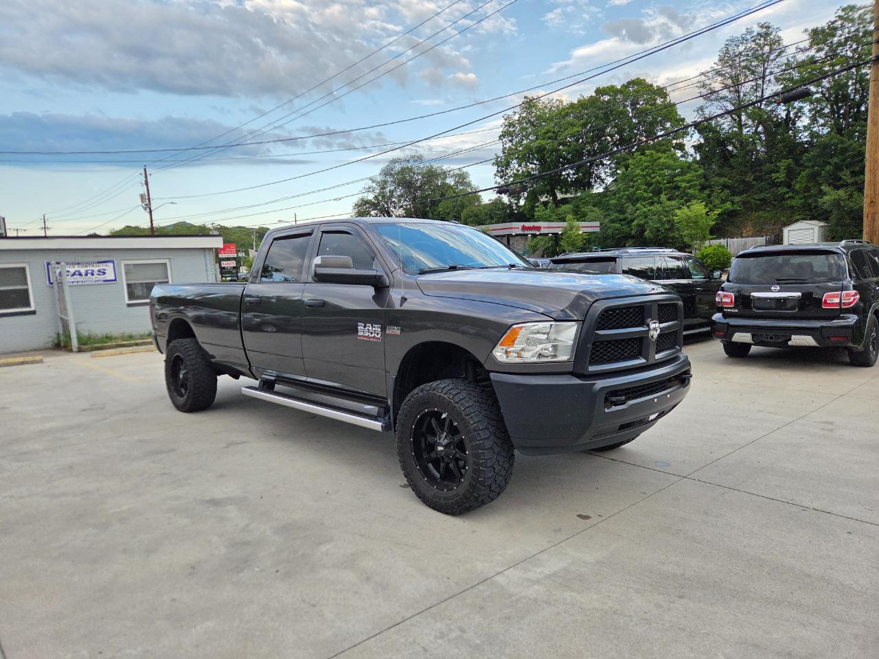 RAM 3500 Tradesman Crew Cab 4WD 2017