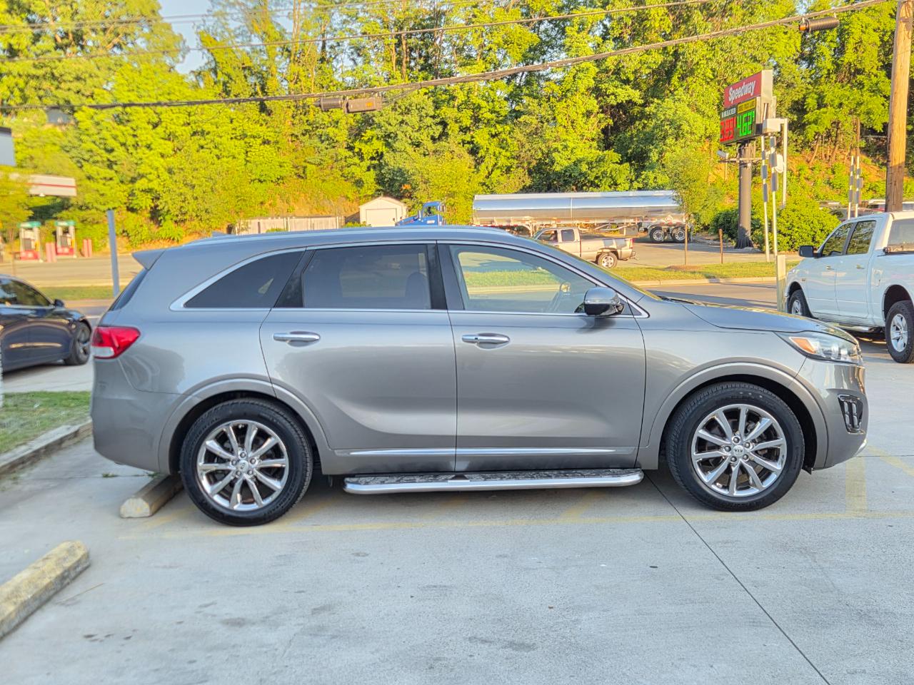 Kia Sorento SX V6 2WD 2016