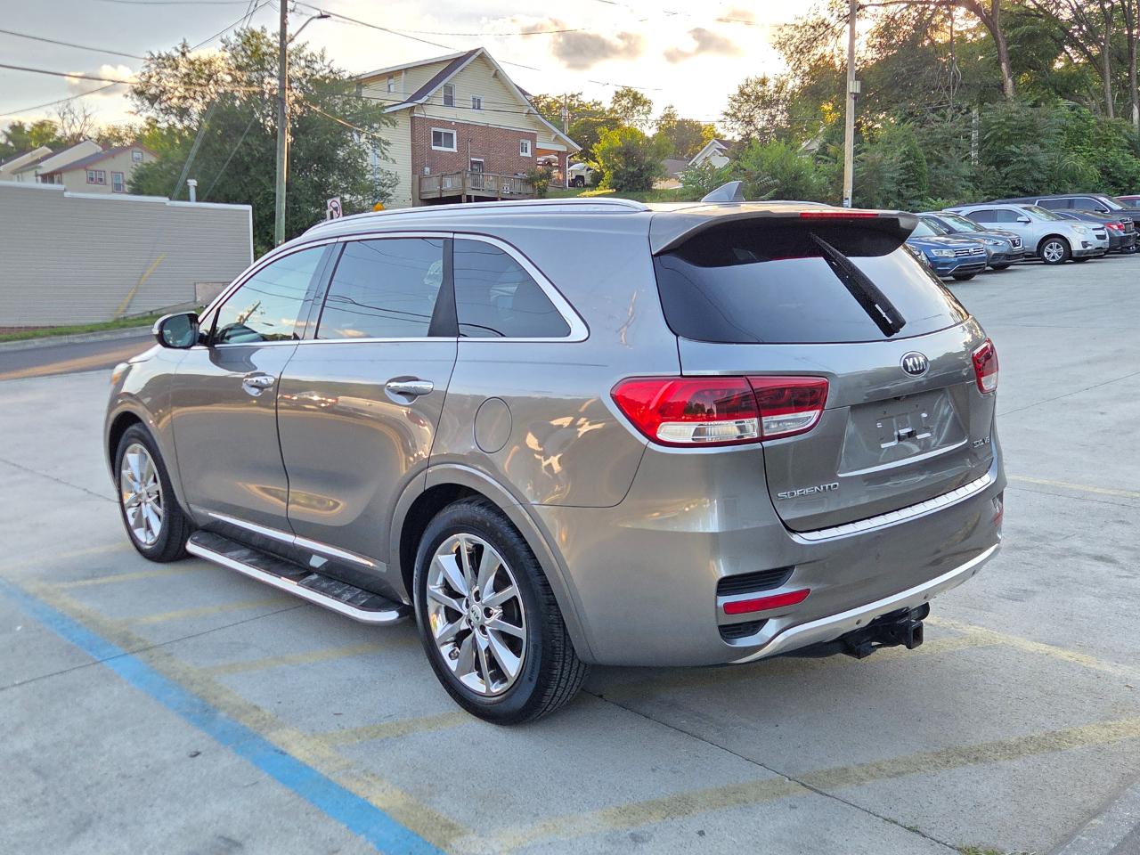 Kia Sorento SX V6 2WD 2016