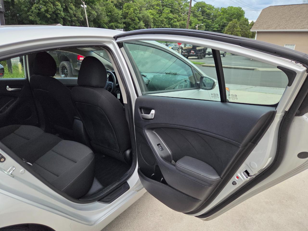 Kia Forte LX 6M 2018