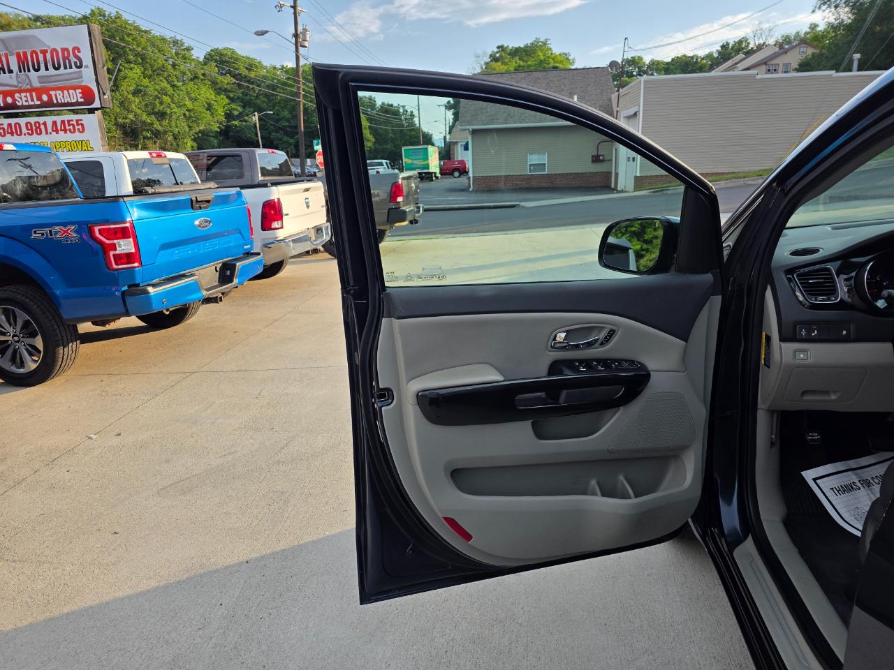 Kia Sedona EX 2016