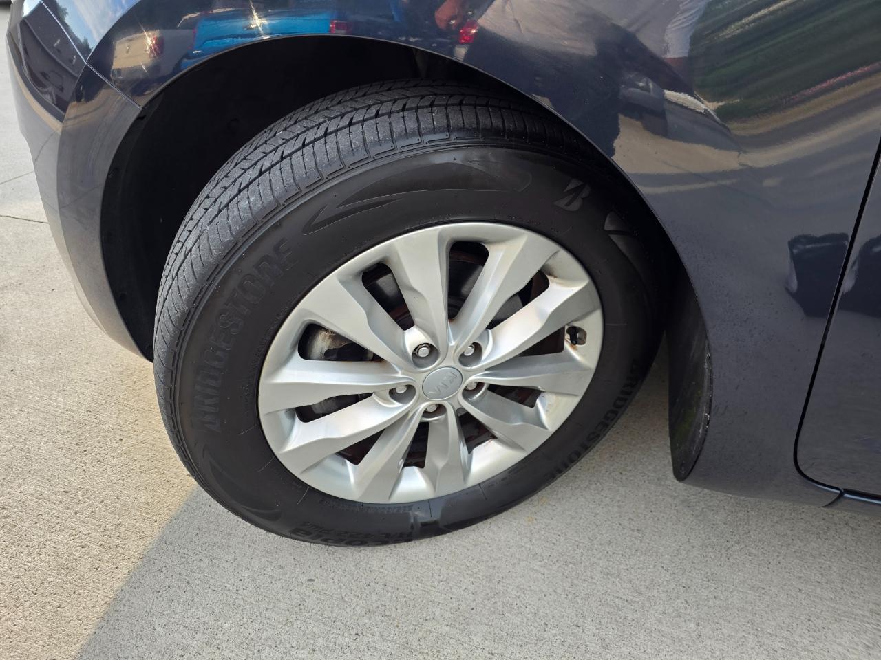 Kia Sedona EX 2016
