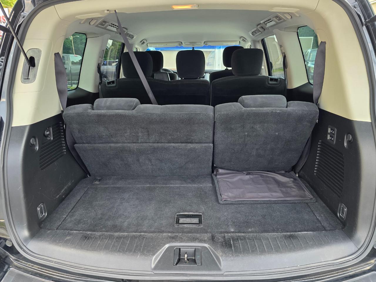 Nissan Armada SV 2017