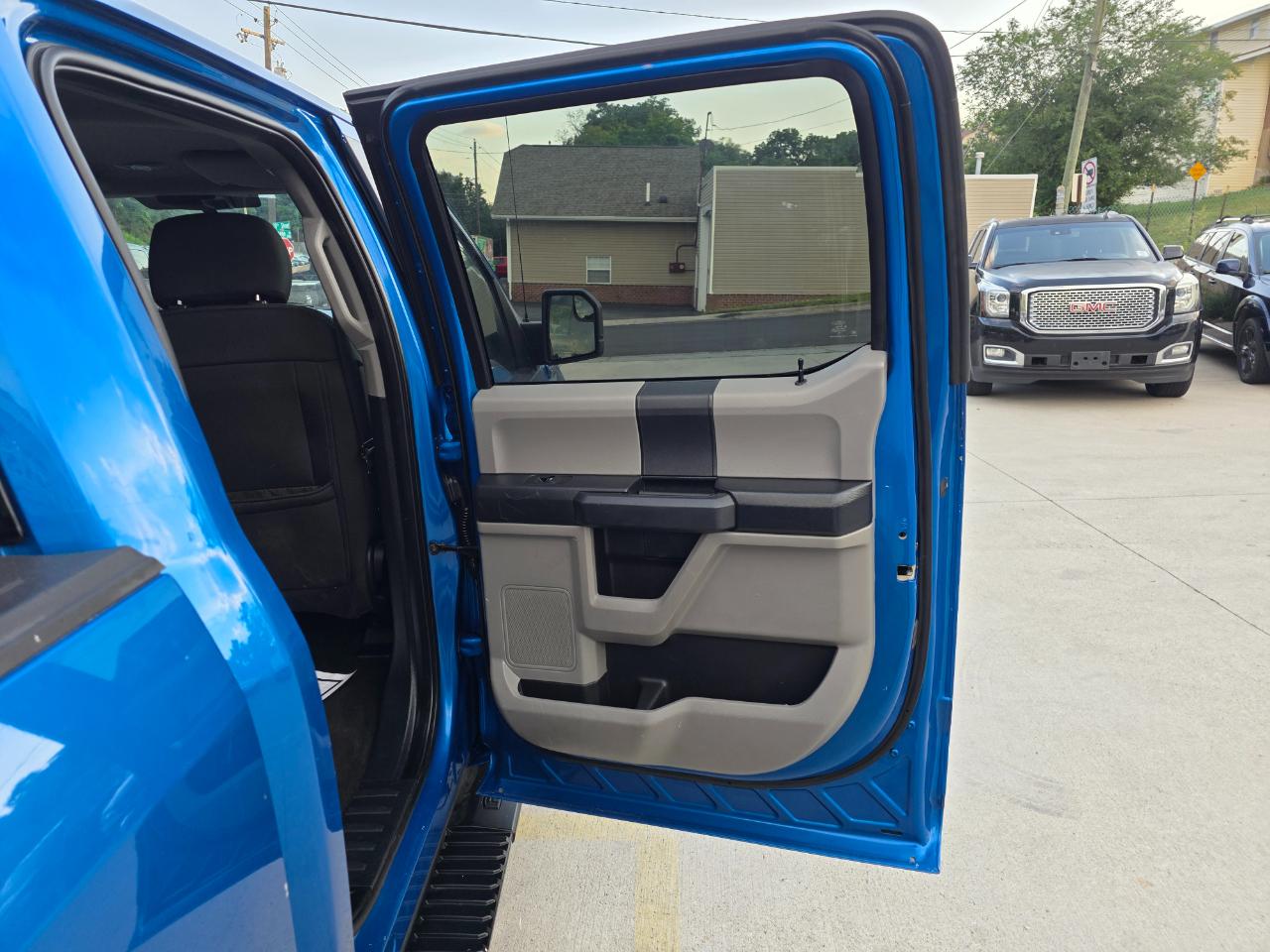 Ford F-150 King-Ranch SuperCrew 5.5-ft. 4WD 2019