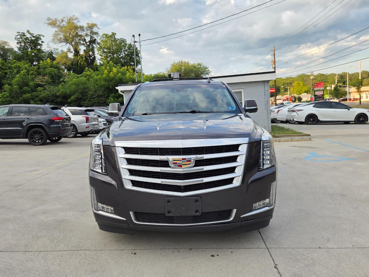Cadillac Escalade Premium 4WD 2016