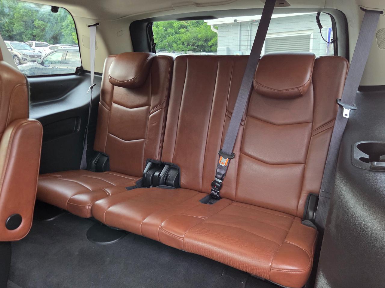 Cadillac Escalade Premium 4WD 2016