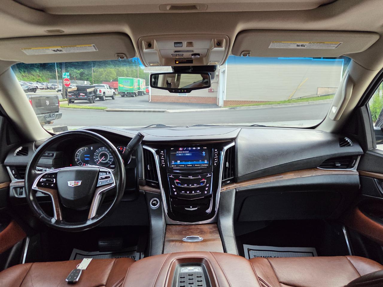 Cadillac Escalade Premium 4WD 2016