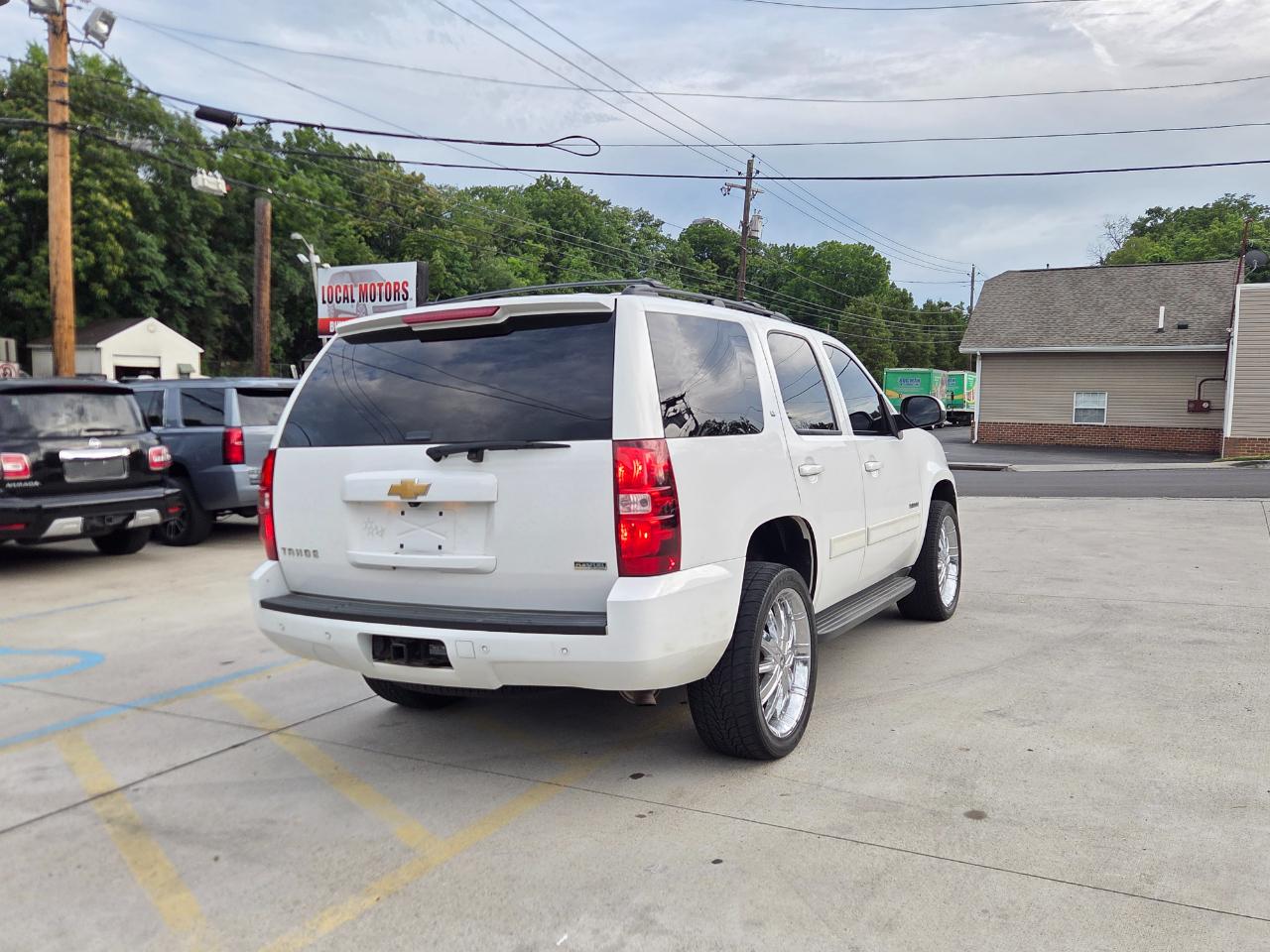 Chevrolet Tahoe LT 4WD 2012