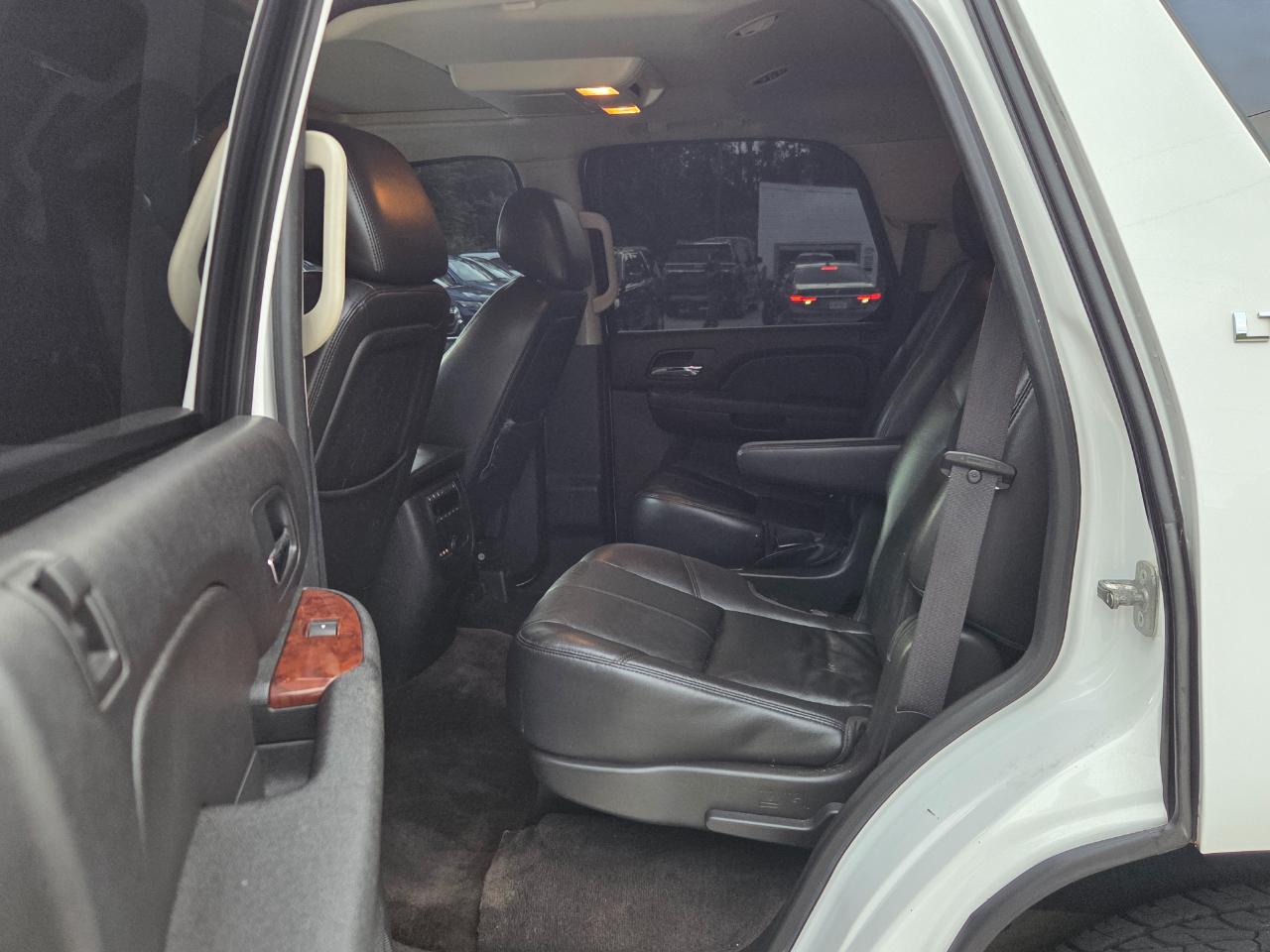 Chevrolet Tahoe LT 4WD 2012