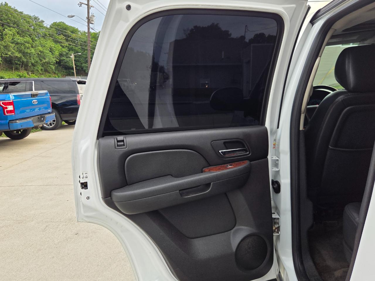 Chevrolet Tahoe LT 4WD 2012