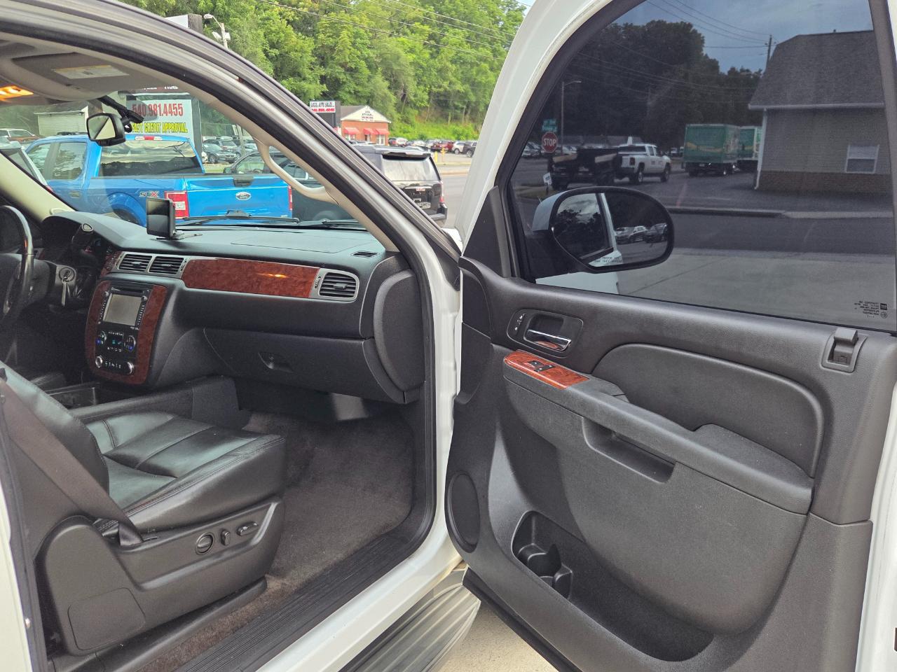 Chevrolet Tahoe LT 4WD 2012