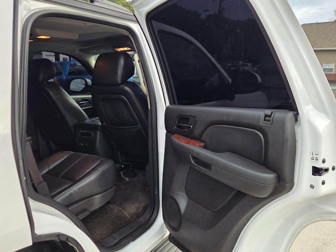 Chevrolet Tahoe LT 4WD 2012