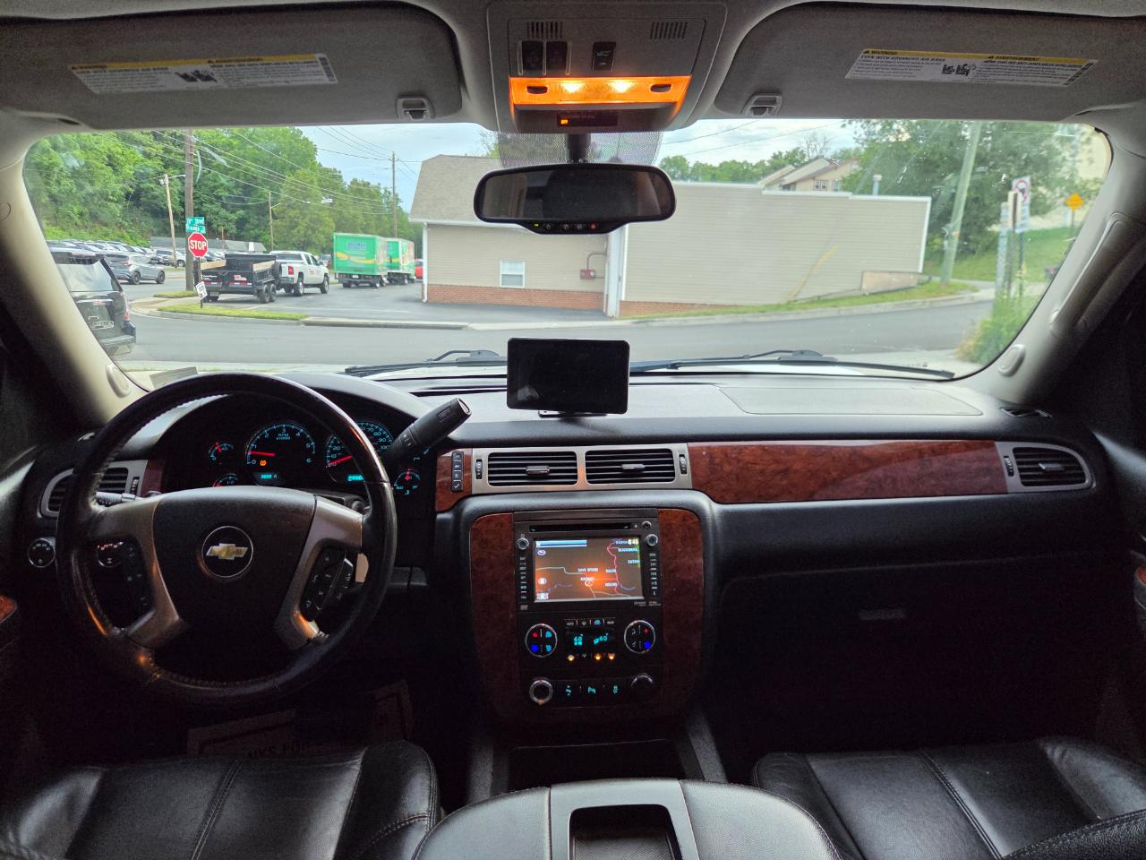 Chevrolet Tahoe LT 4WD 2012
