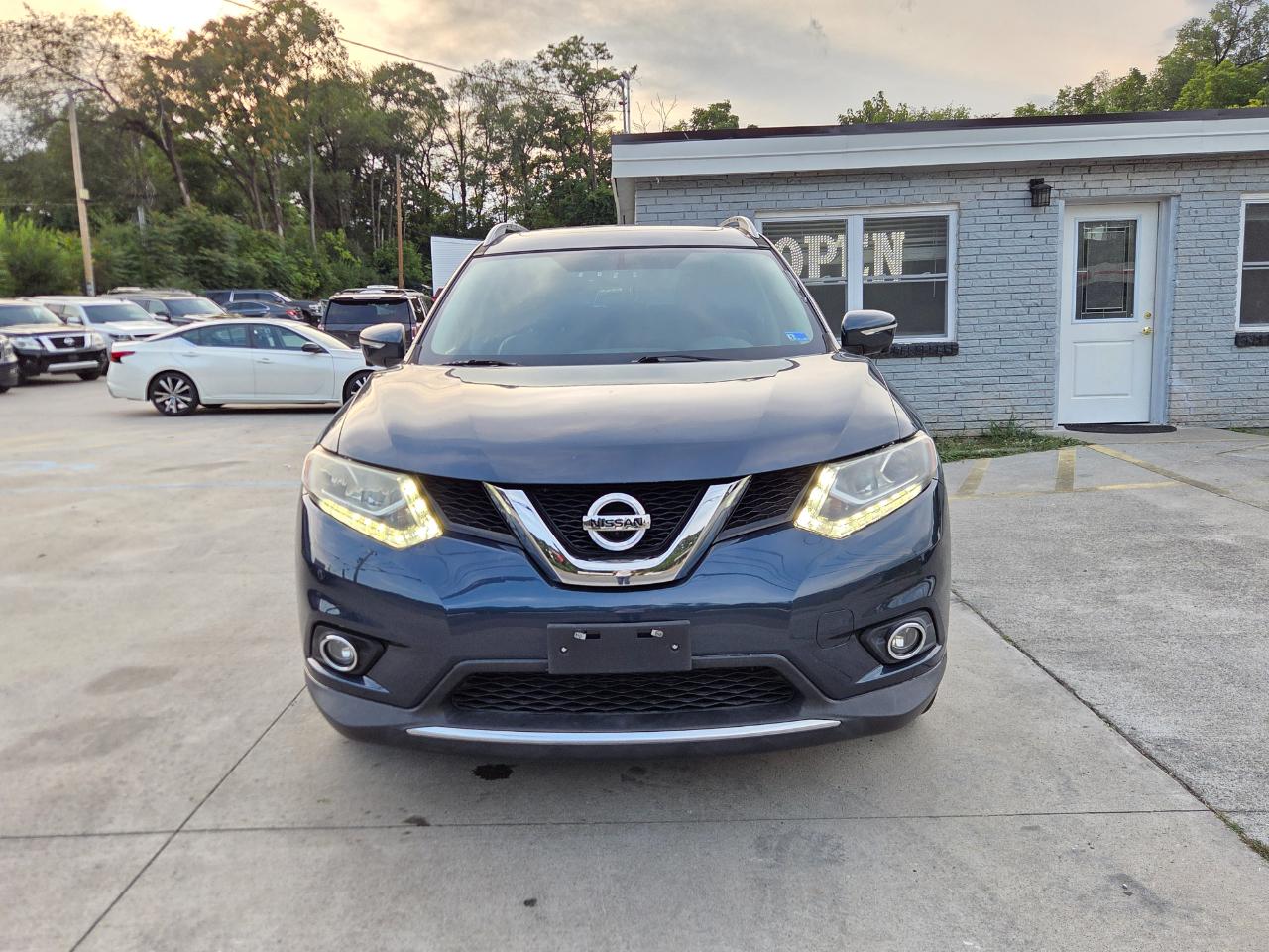 Nissan Rogue SV AWD 2015