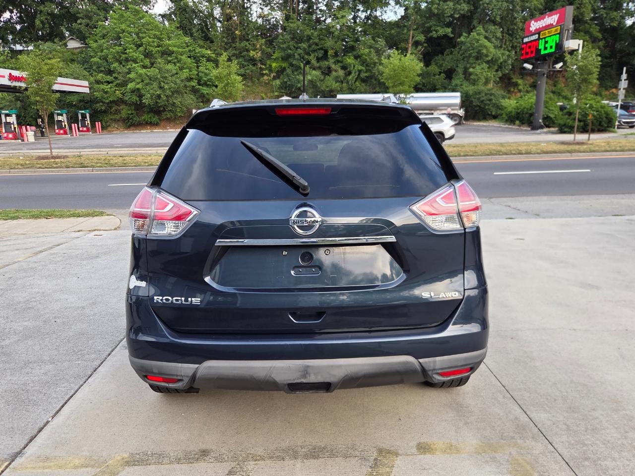 Nissan Rogue SV AWD 2015