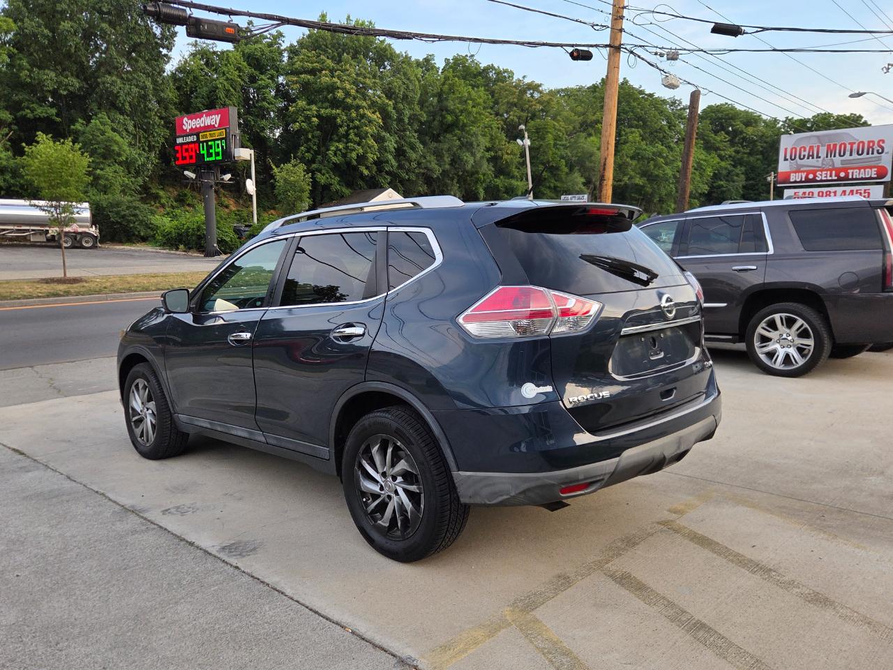 Nissan Rogue SV AWD 2015