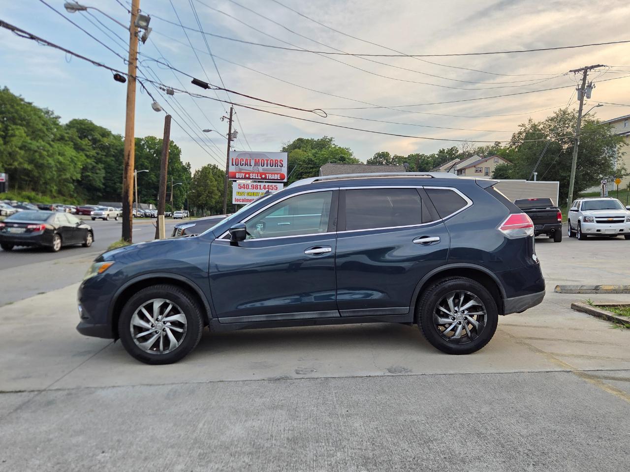 Nissan Rogue SV AWD 2015