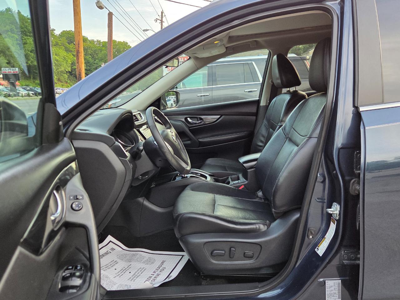 Nissan Rogue SV AWD 2015