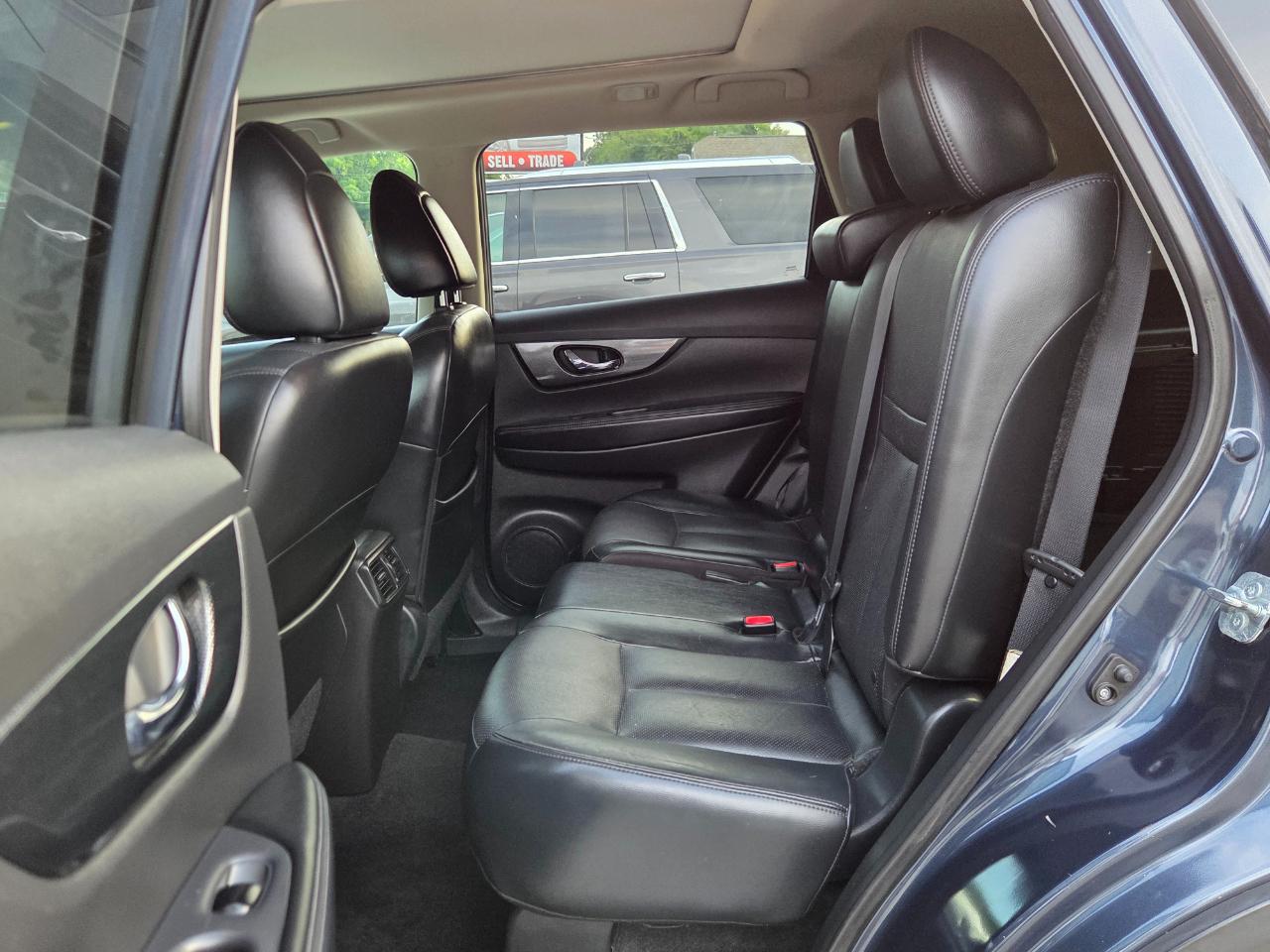Nissan Rogue SV AWD 2015