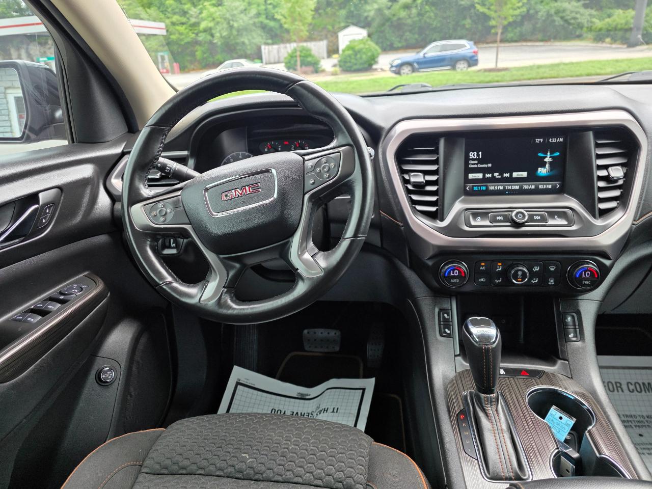 GMC Acadia All Terrain 1 AWD 2017