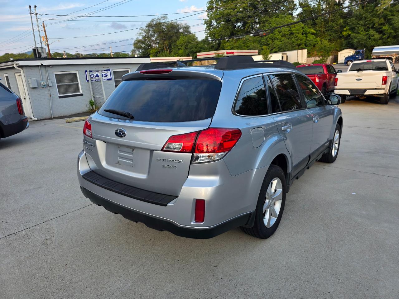 Subaru Outback 3.6R Limited 2014