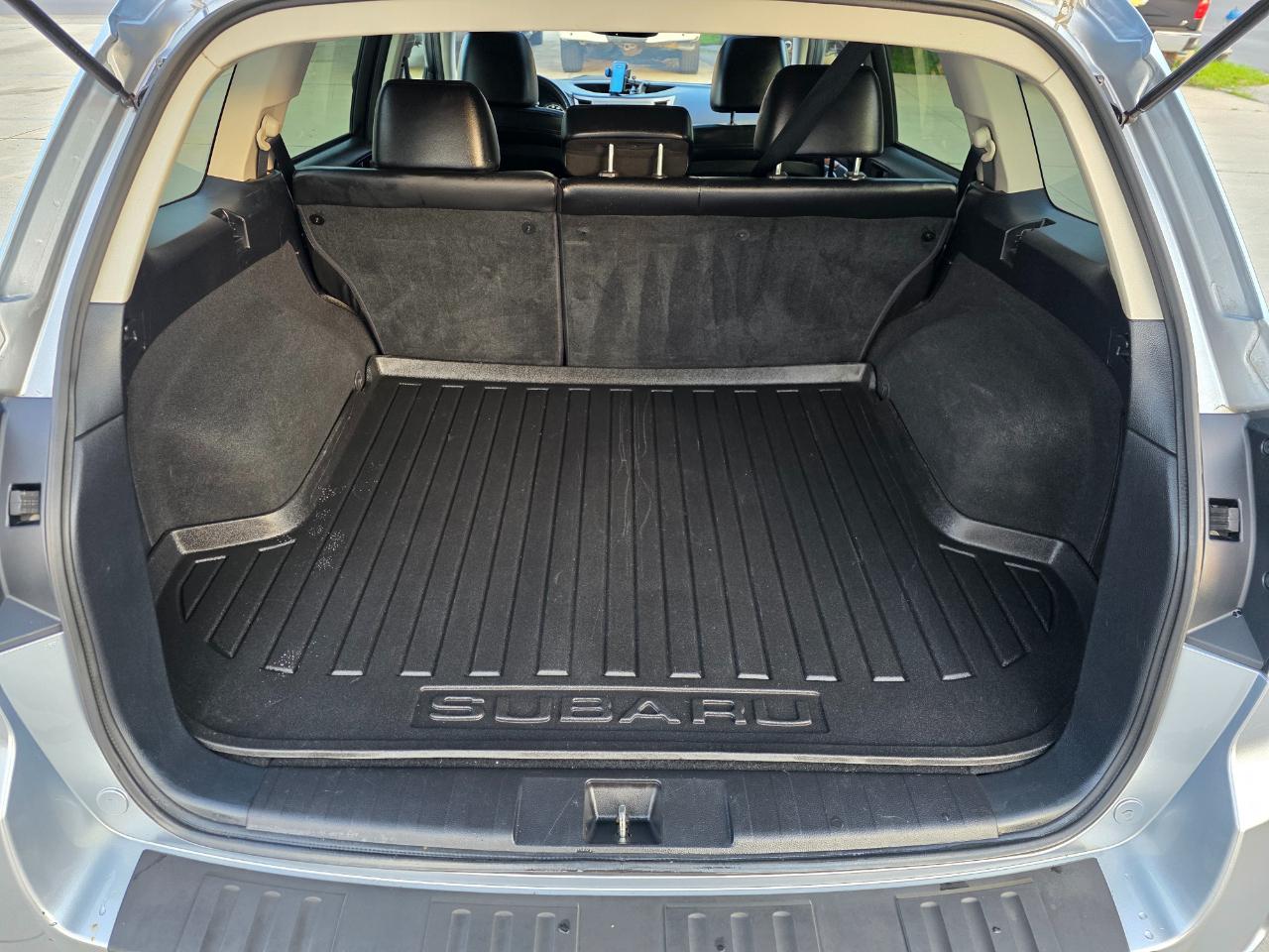Subaru Outback 3.6R Limited 2014