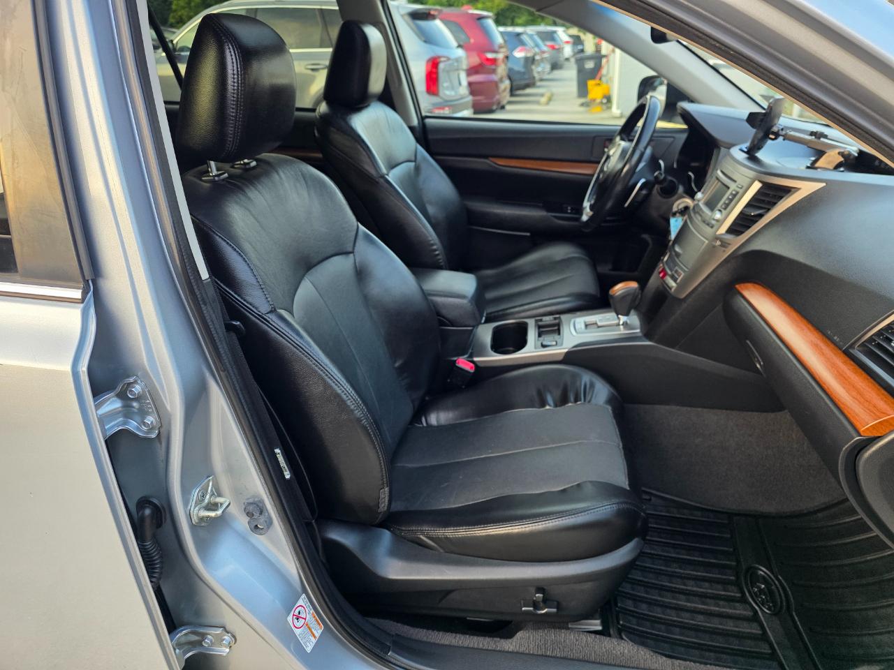 Subaru Outback 3.6R Limited 2014