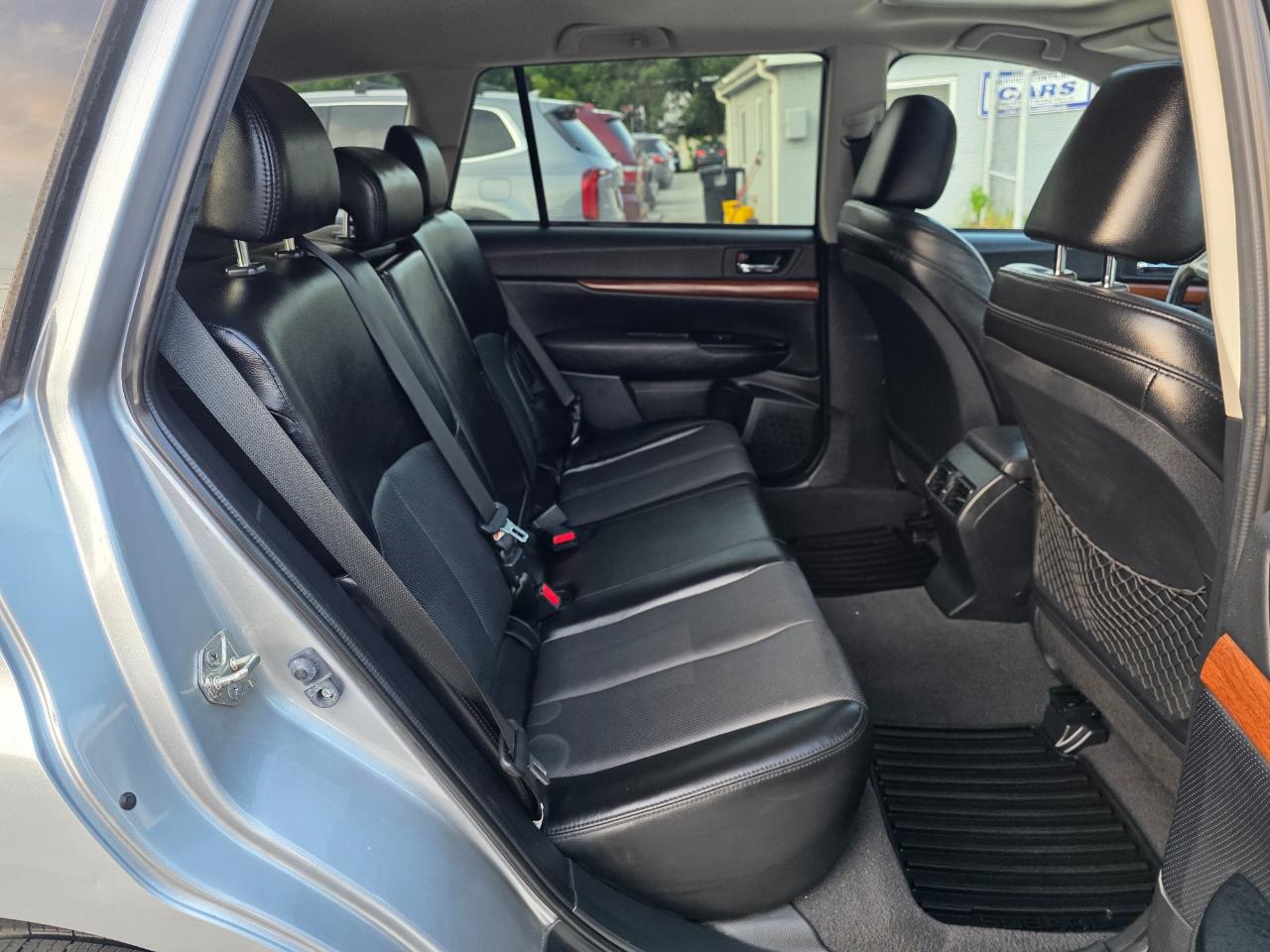 Subaru Outback 3.6R Limited 2014
