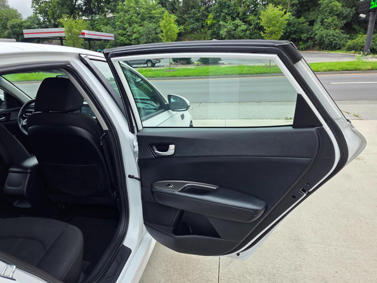 Kia Optima LX 2019