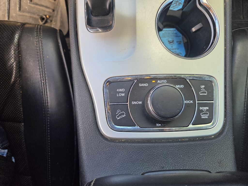 Jeep Grand Cherokee  2015