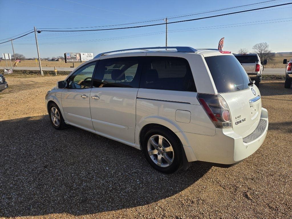 Nissan Quest  2008