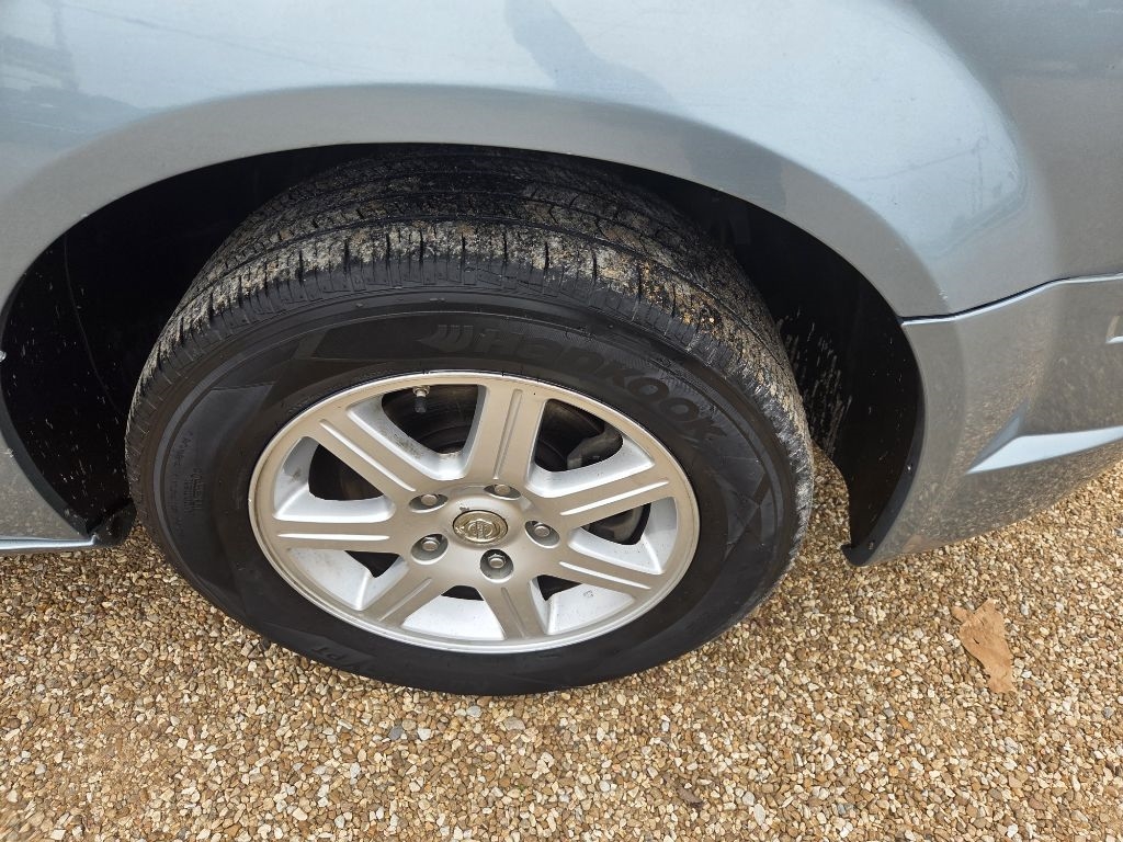 Chrysler Town & Country  2010