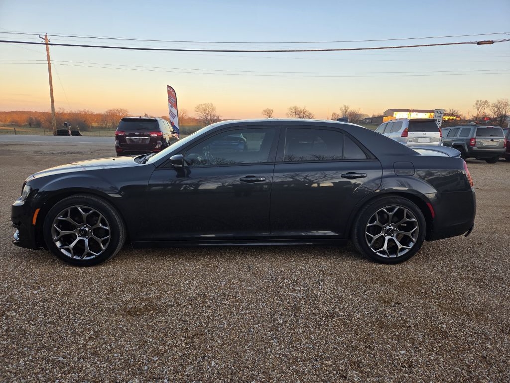 Chrysler 300  2018