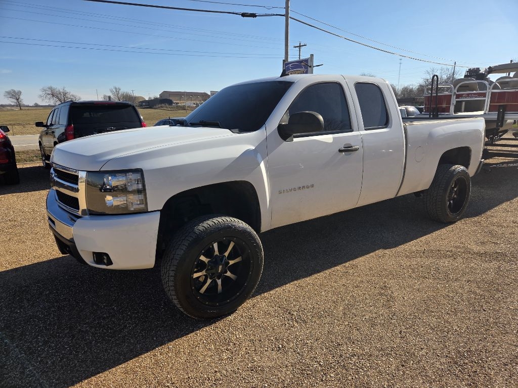 2011 Chevrolet Silverado 1500 LT's photo