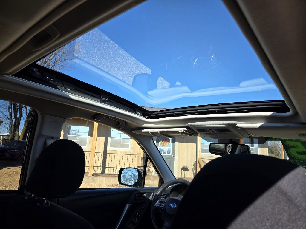 Subaru Forester  2015